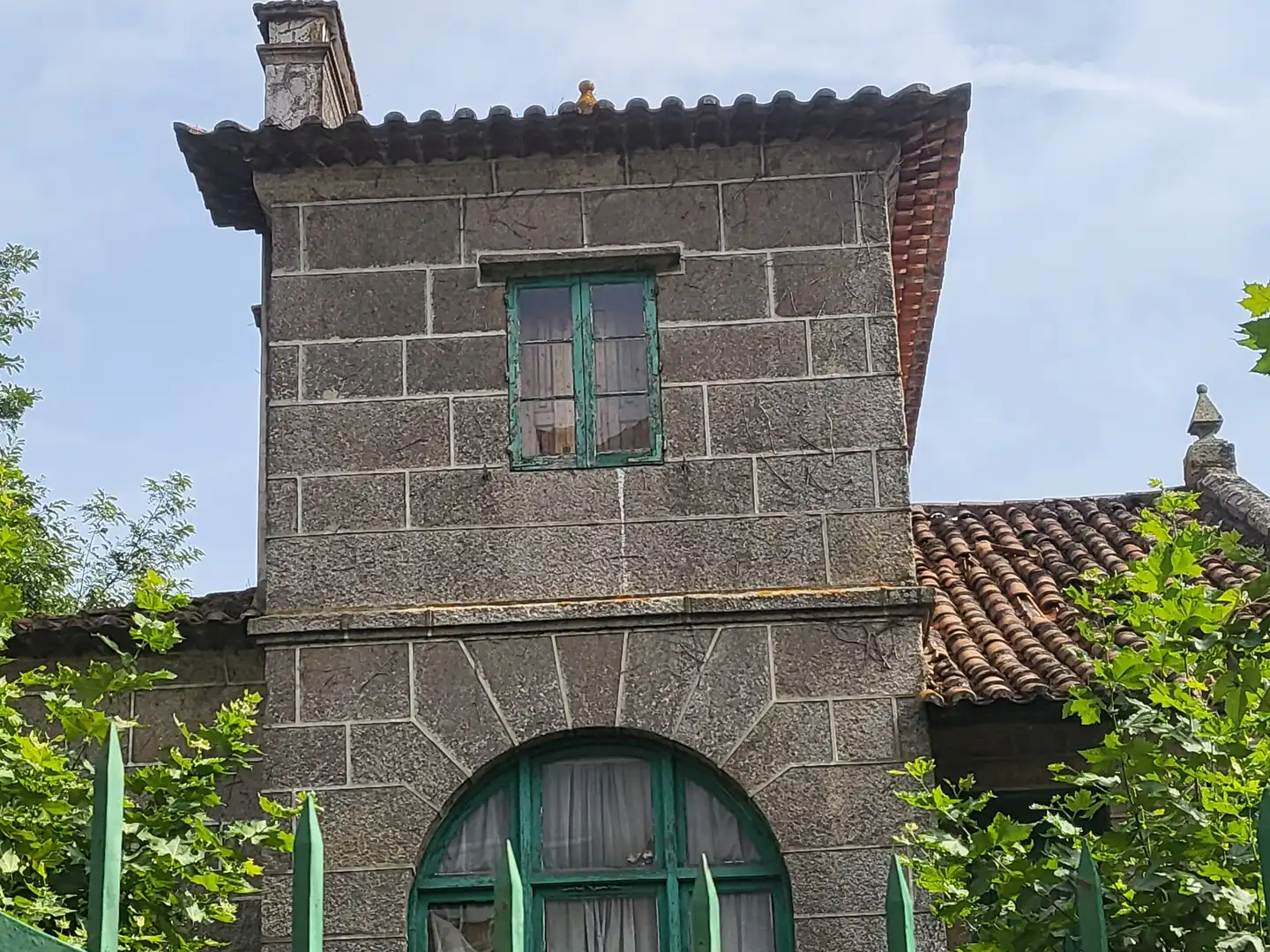 Vista exterior de Casa o chalet en venta en Vigo  con Jardín privado, Parquet y Terraza