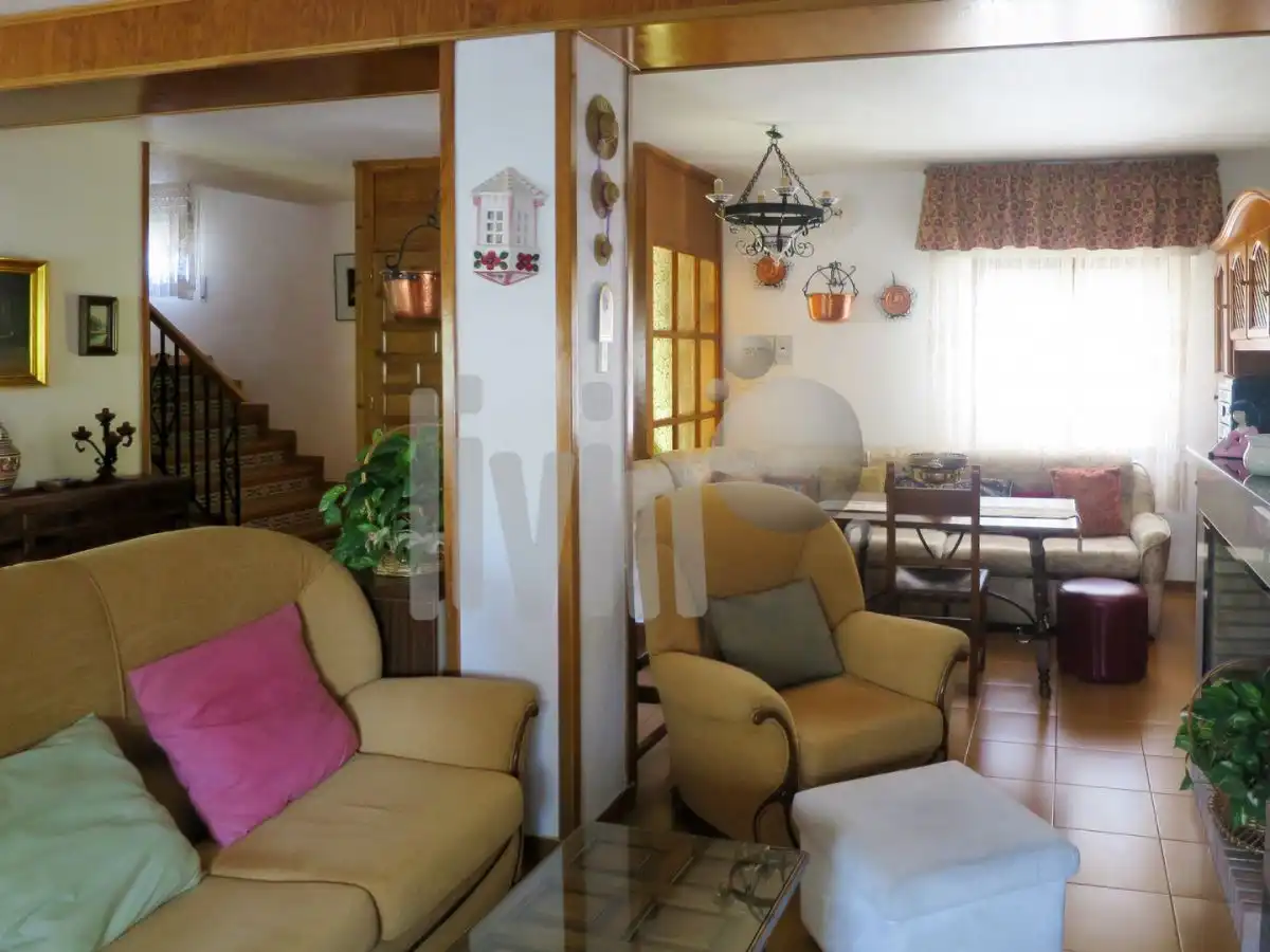 Sala d'estar de Casa o xalet en venda en Jaén