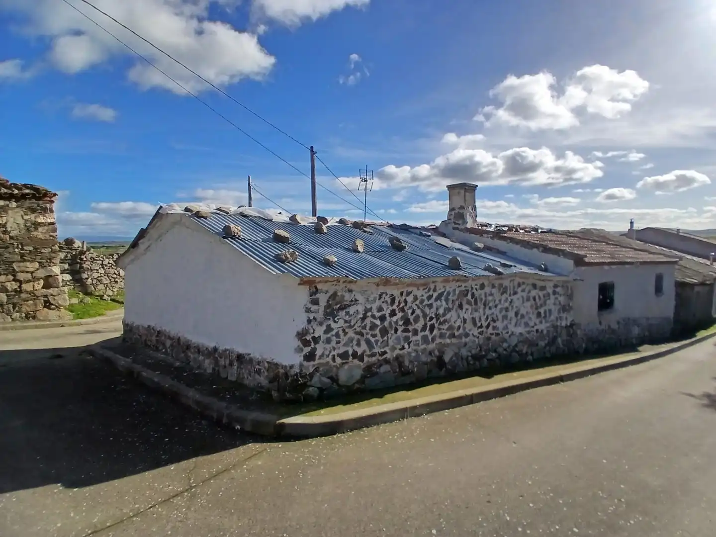 Vista exterior de Casa o chalet en venta en Berrocal de Salvatierra