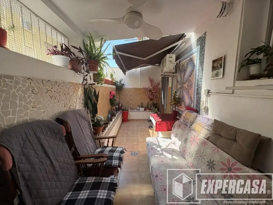 Terraza de Piso en venta en Castellón de la Plana / Castelló de la Plana con Aire acondicionado, Parquet y Terraza