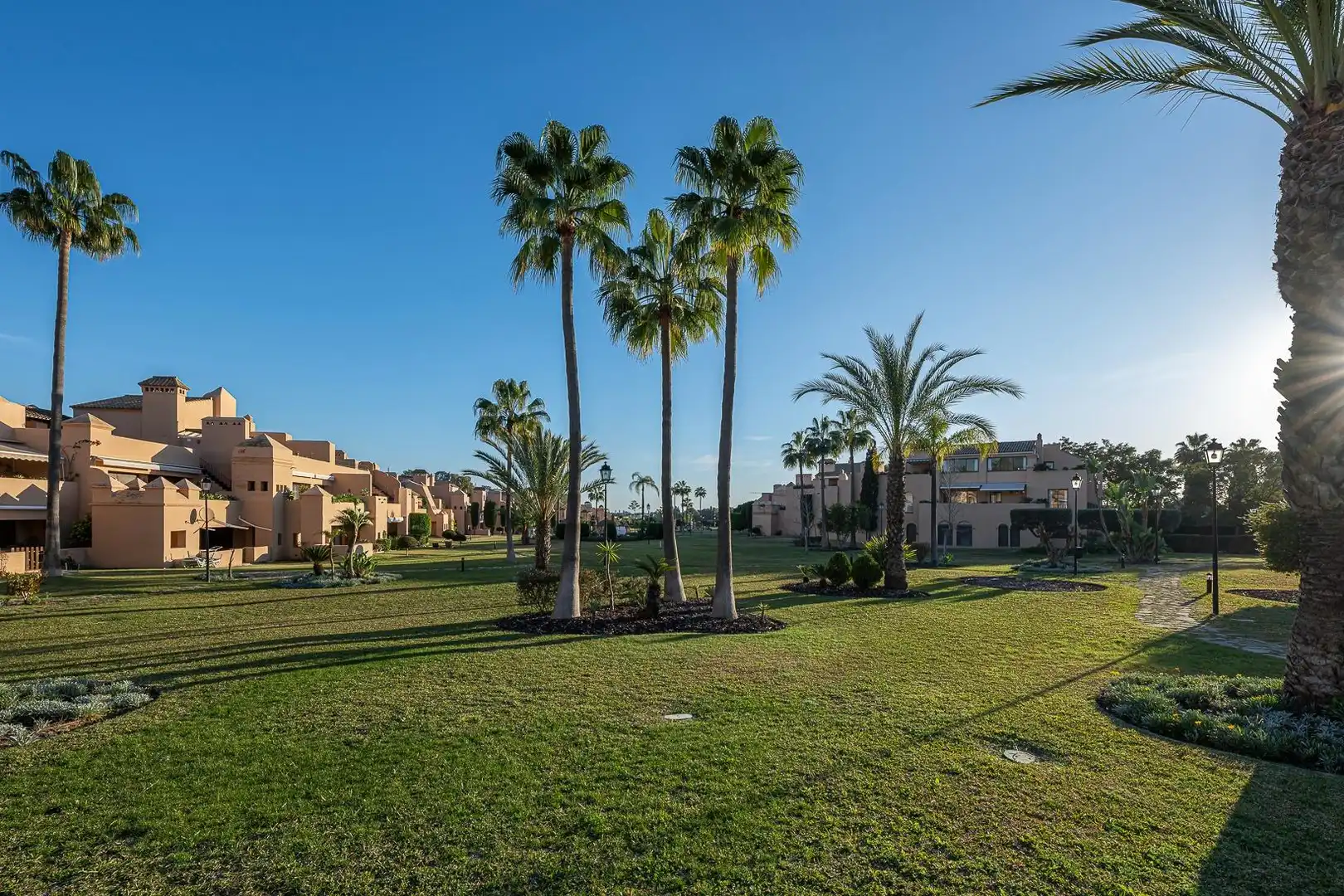 Exterior view of Attic for sale in Estepona  with Air Conditioner, Parquet flooring and Terrace