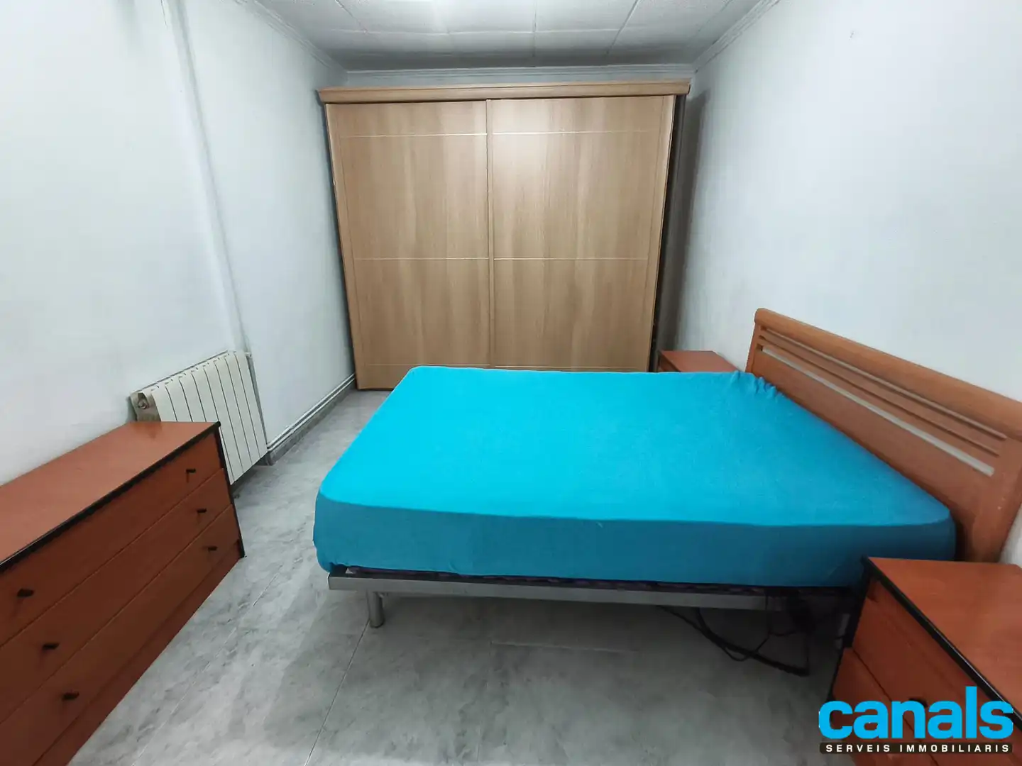 Dormitori de Pis en venda en Ripollet amb Aire condicionat, Calefacció i Terrassa