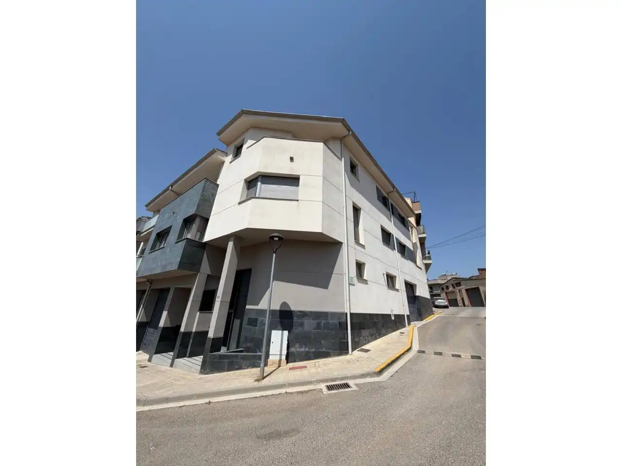 Vista exterior de Casa o xalet en venda en Artesa de Segre amb Aire condicionat, Calefacció i Terrassa
