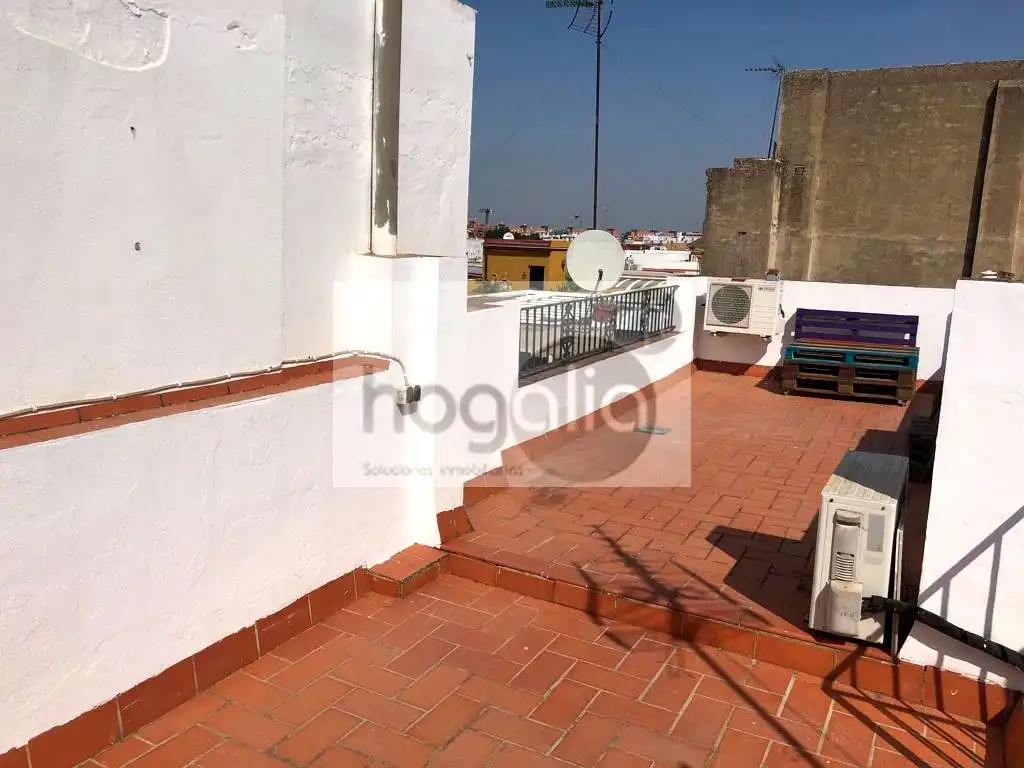 Terraza de Ático de alquiler en Sevilla con Aire acondicionado, Terraza y Amueblado