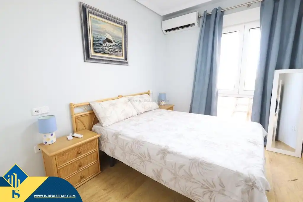 Schlafzimmer von Wohnung zur Miete in Orihuela mit Klimaanlage, Terrasse und Möbliert