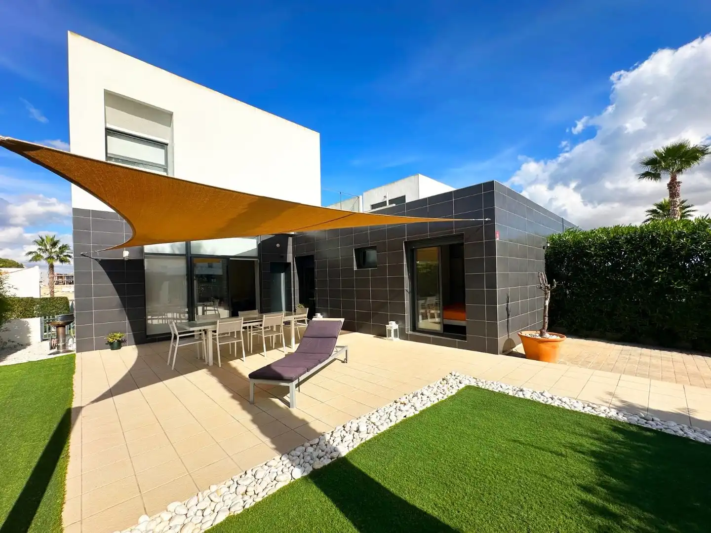 Detached house with terrace for sale in Calle Catral, imagen 5