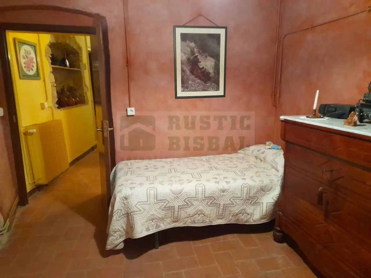 Habitación de Finca rústica en venta en Ullastret con Calefacción y Terraza