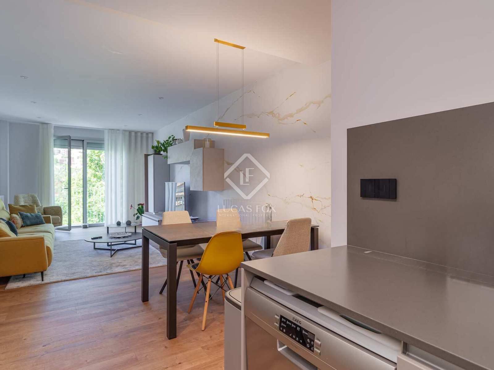 Kitchen of Flat for sale in  Barcelona Capital  with Air Conditioner, Heating and Parquet flooring