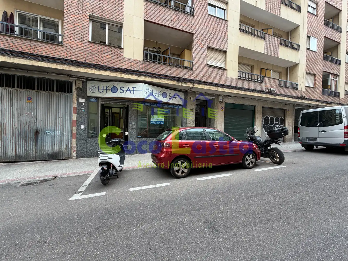 Business premises for sale in Calle Volta, imagen 2