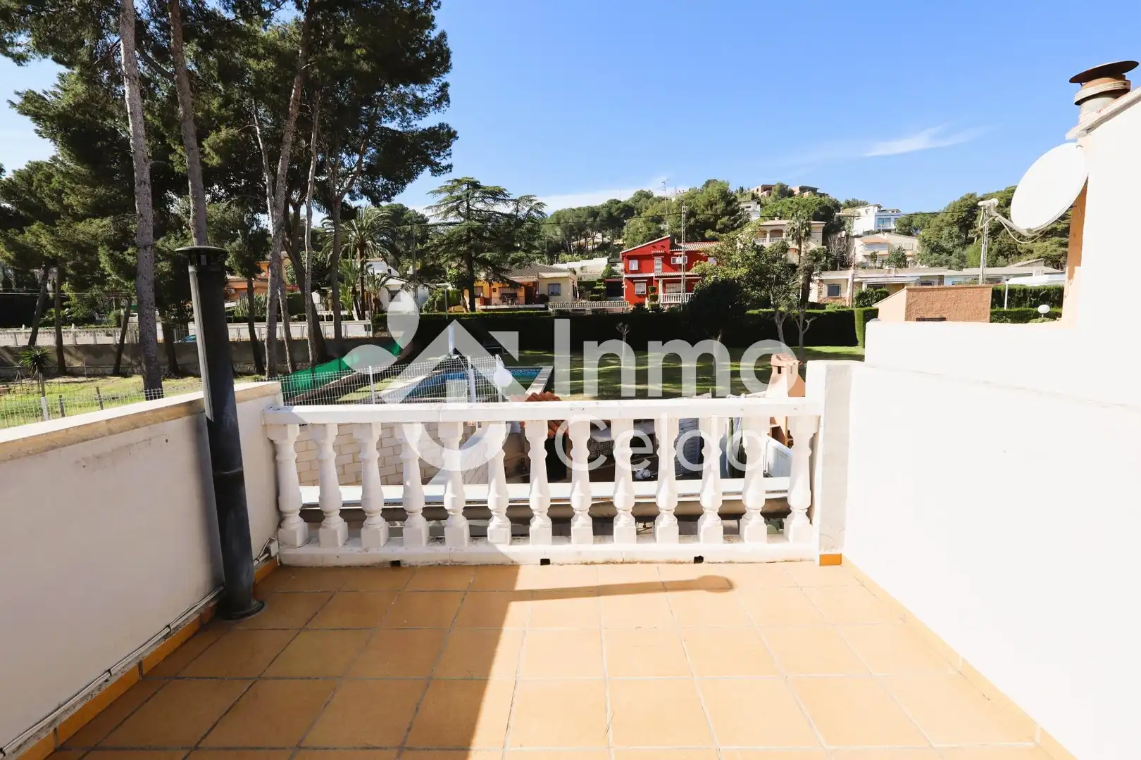 Jardín de Casa adosada en venta en Chiva con Aire acondicionado, Calefacción y Jardín privado