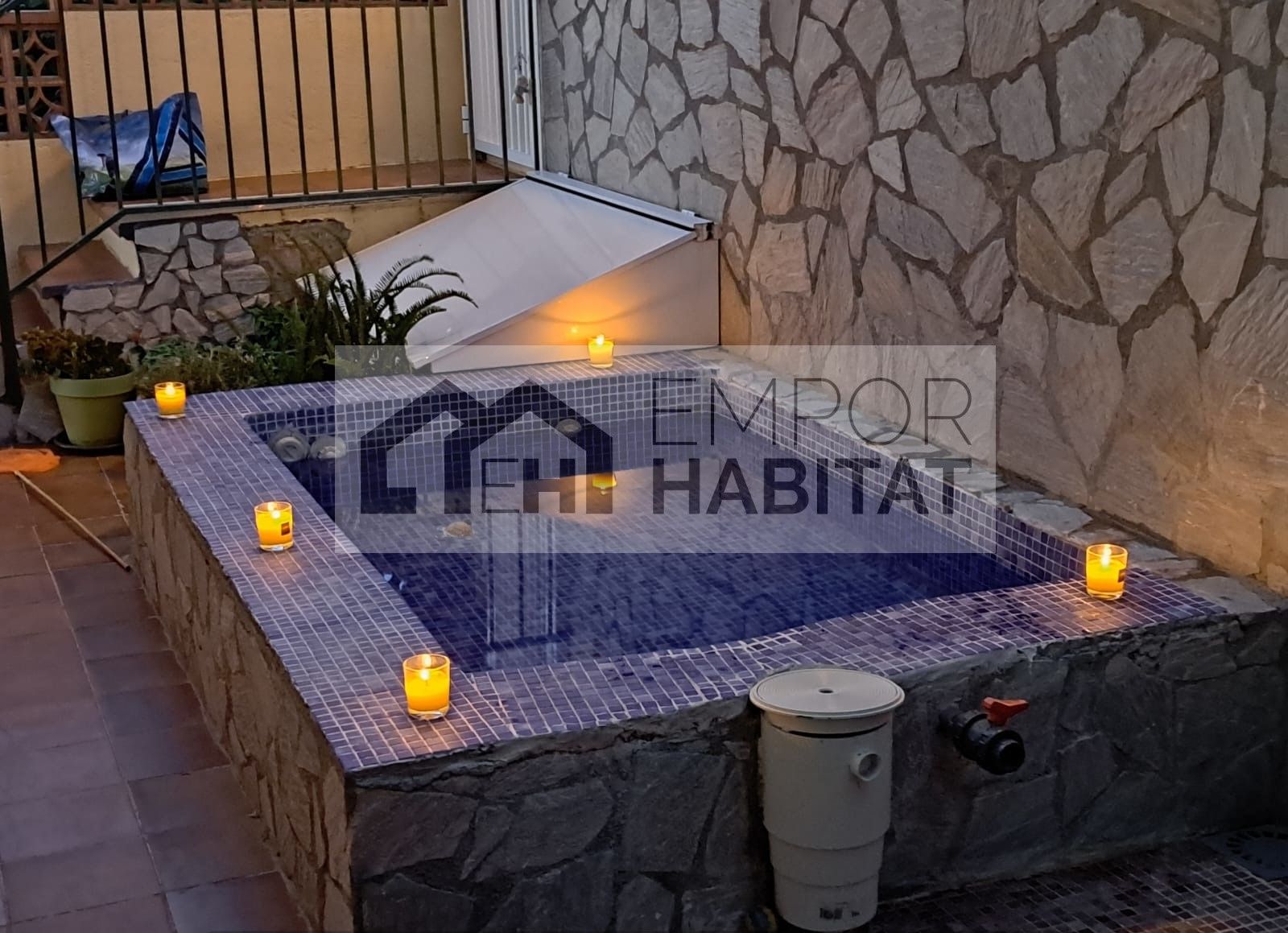 Terrassa de Apartament en venda en Llançà amb Terrassa i Moblat