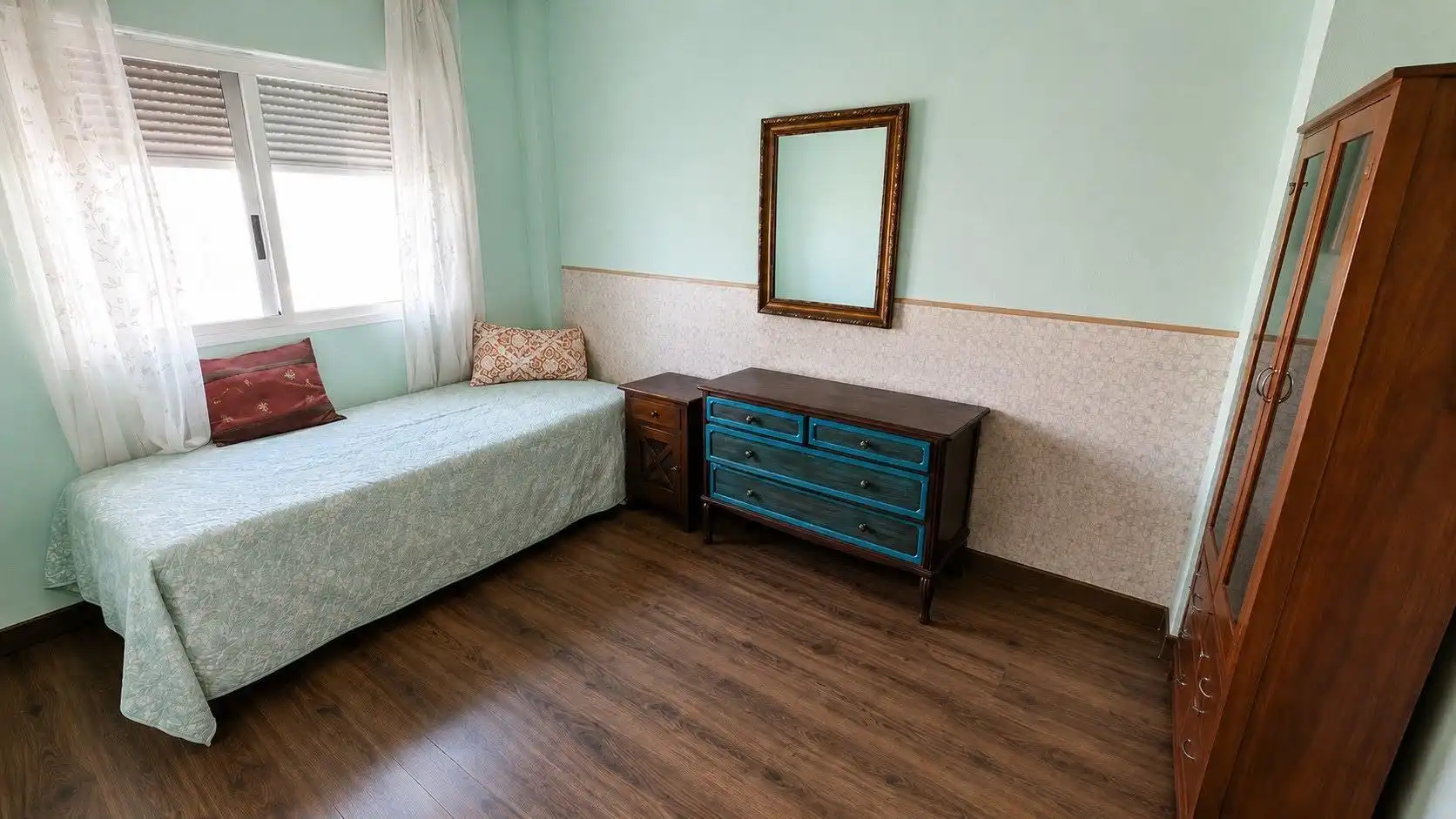 Schlafzimmer von Einfamilien-Reihenhaus zum Verkauf in Puçol mit Privatgarten und Gemeinschaftspool