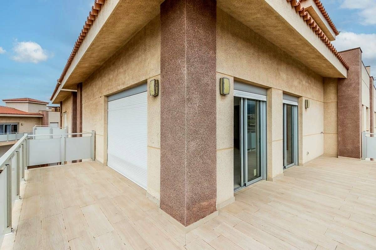 Vista exterior de Apartament en venda en San Miguel de Abona amb Jardí privat, Terrassa i Balcó
