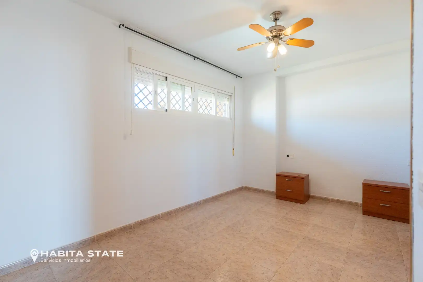Piso en venta en Roquetas de Mar con Aire acondicionado, Amueblado y Balcón