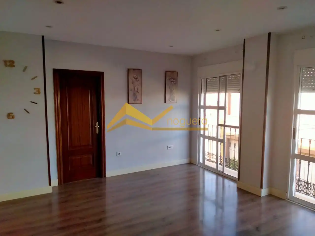 Schlafzimmer von Wohnung zum Verkauf in Guarromán mit Heizung und Balkon