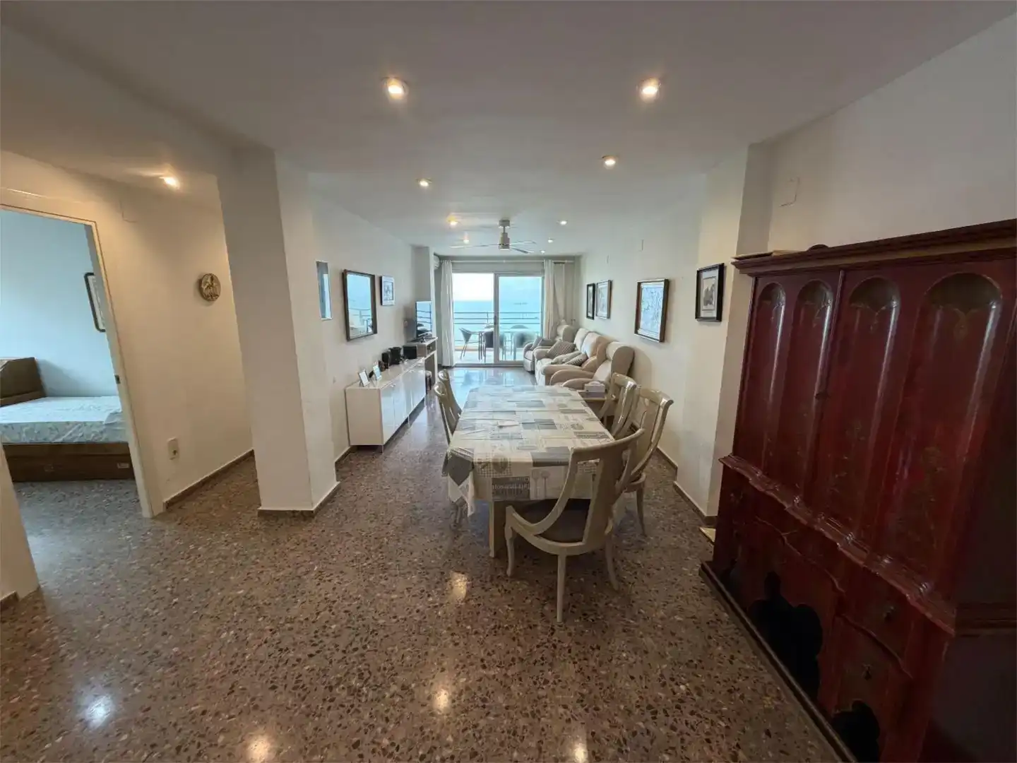 Menjador de Apartament en venda en El Puig de Santa Maria amb Aire condicionat, Piscina i Balcó