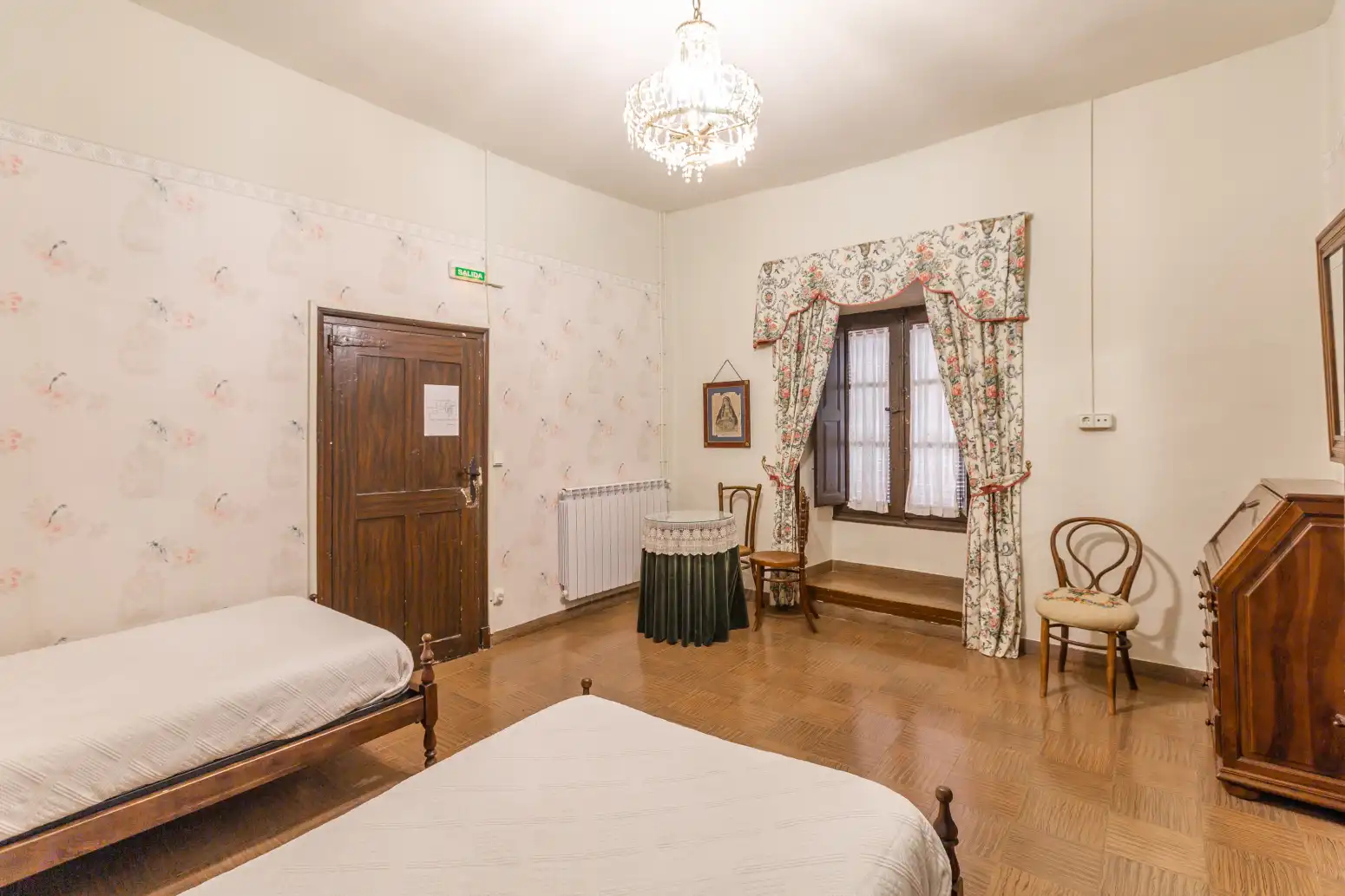 Habitación de Casa o chalet en venta en Allo con Calefacción, Jardín privado y Trastero