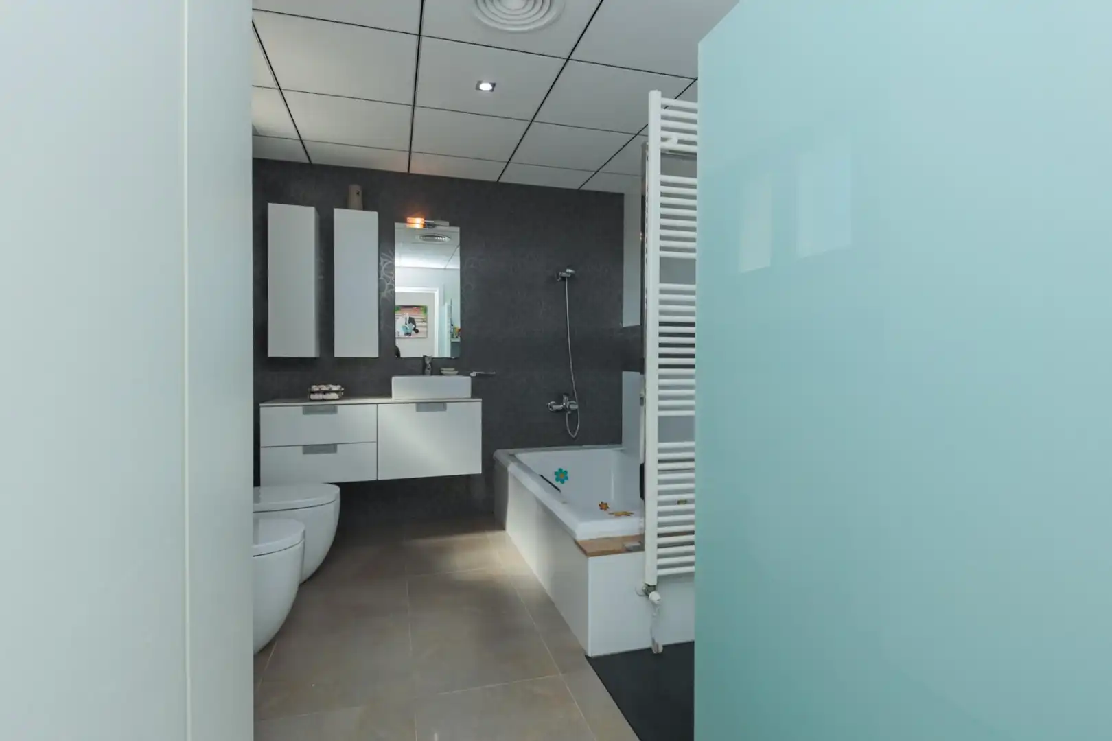 Bany de Casa o xalet en venda en Tortosa amb Aire condicionat, Jardí privat i Terrassa