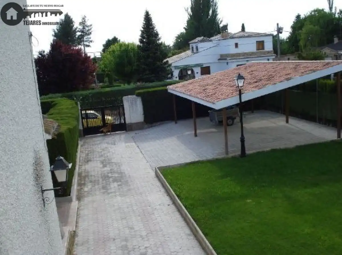 Parking de Casa o chalet en venta en Albacete con Calefacción, Jardín privado y Terraza