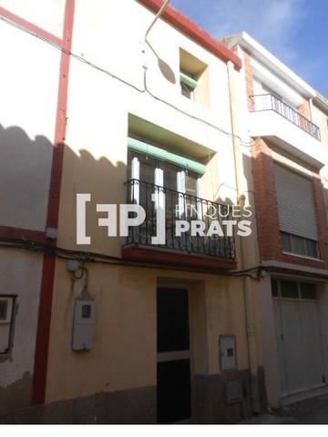 Casa-chalet en Venta en Almatret