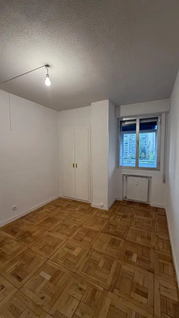 Schlafzimmer von Wohnung zur Miete in Fuencarral - El Pardo