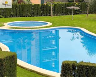 Piscina de Apartament en venda en Paterna amb Aire condicionat, Calefacció i Jardí privat