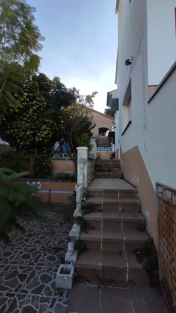 Vista exterior de Casa o chalet en venta en Creixell con Jardín privado, Terraza y Alarma