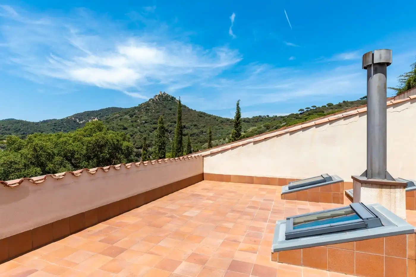 Terrassa de Casa o xalet en venda en Cabrera de Mar amb Aire condicionat, Traster i Piscina