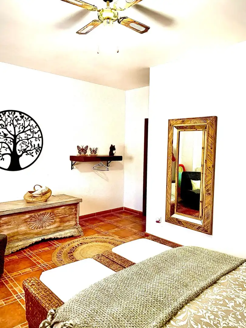Finca rústica en venda en Villanueva del Trabuco amb Jardí privat, Terrassa i Moblat