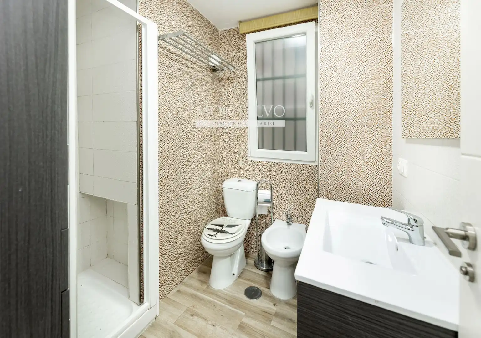 Badezimmer von Wohnung zur Miete in Granada mit Terrasse und Möbliert