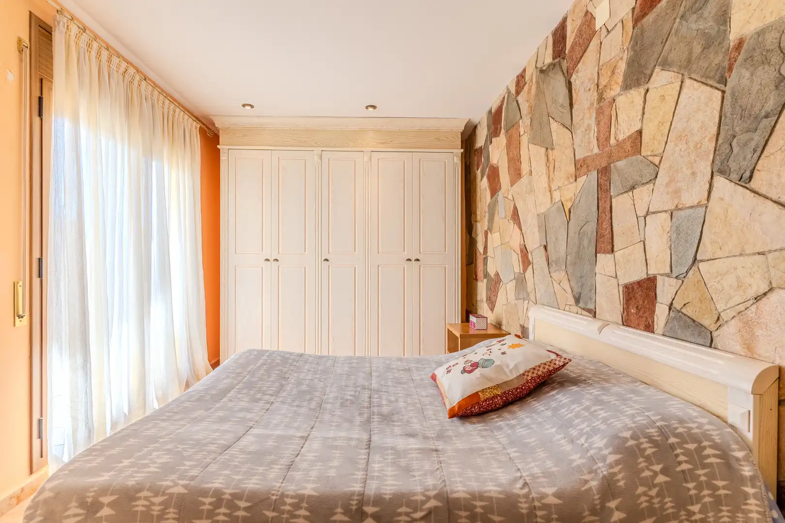 Habitación de Casa o chalet en venta en Deltebre con Calefacción, Terraza y Trastero