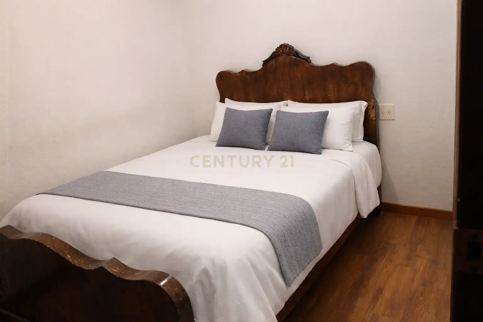 Bedroom of Houses for sale in Ademuz  with Storage room and Balcony