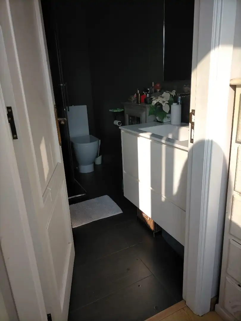 Bathroom of Flat for sale in Ourense Capital   with Heating, Parquet flooring and Furnished