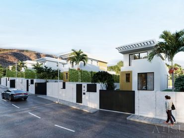 Detached house with pool for sale in Golf Bahía