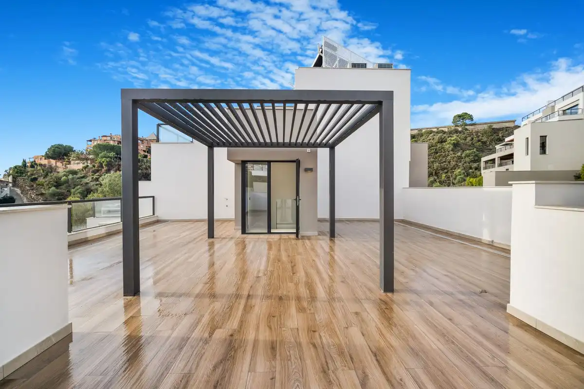 Terraza de Dúplex de alquiler en Marbella con Aire acondicionado, Terraza y Se aceptan mascotas