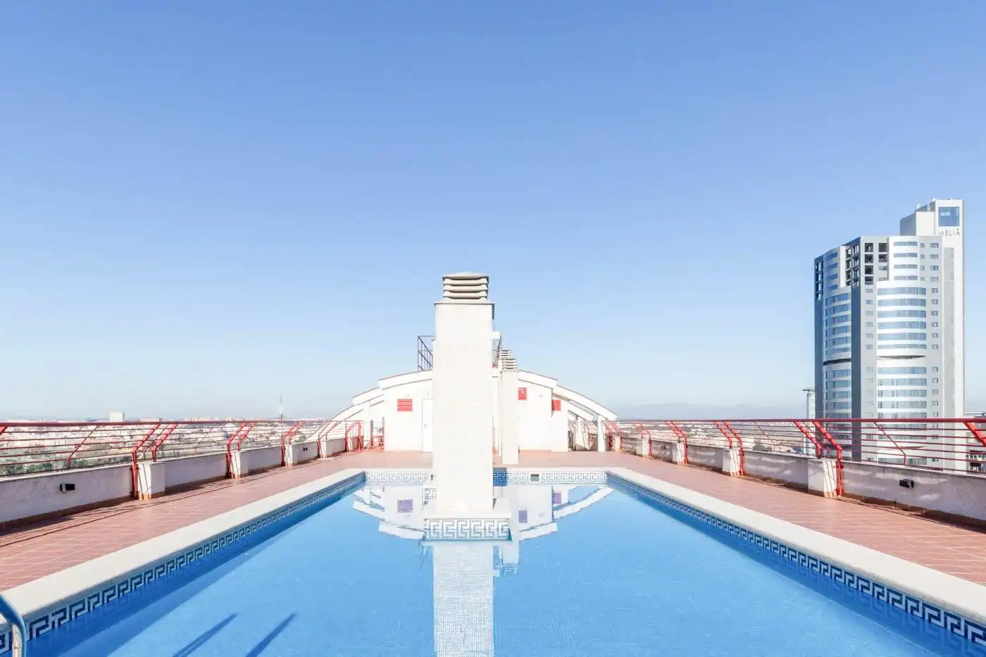 Piscina de Apartamento de alquiler en Valencia con Aire acondicionado, Calefacción y Amueblado