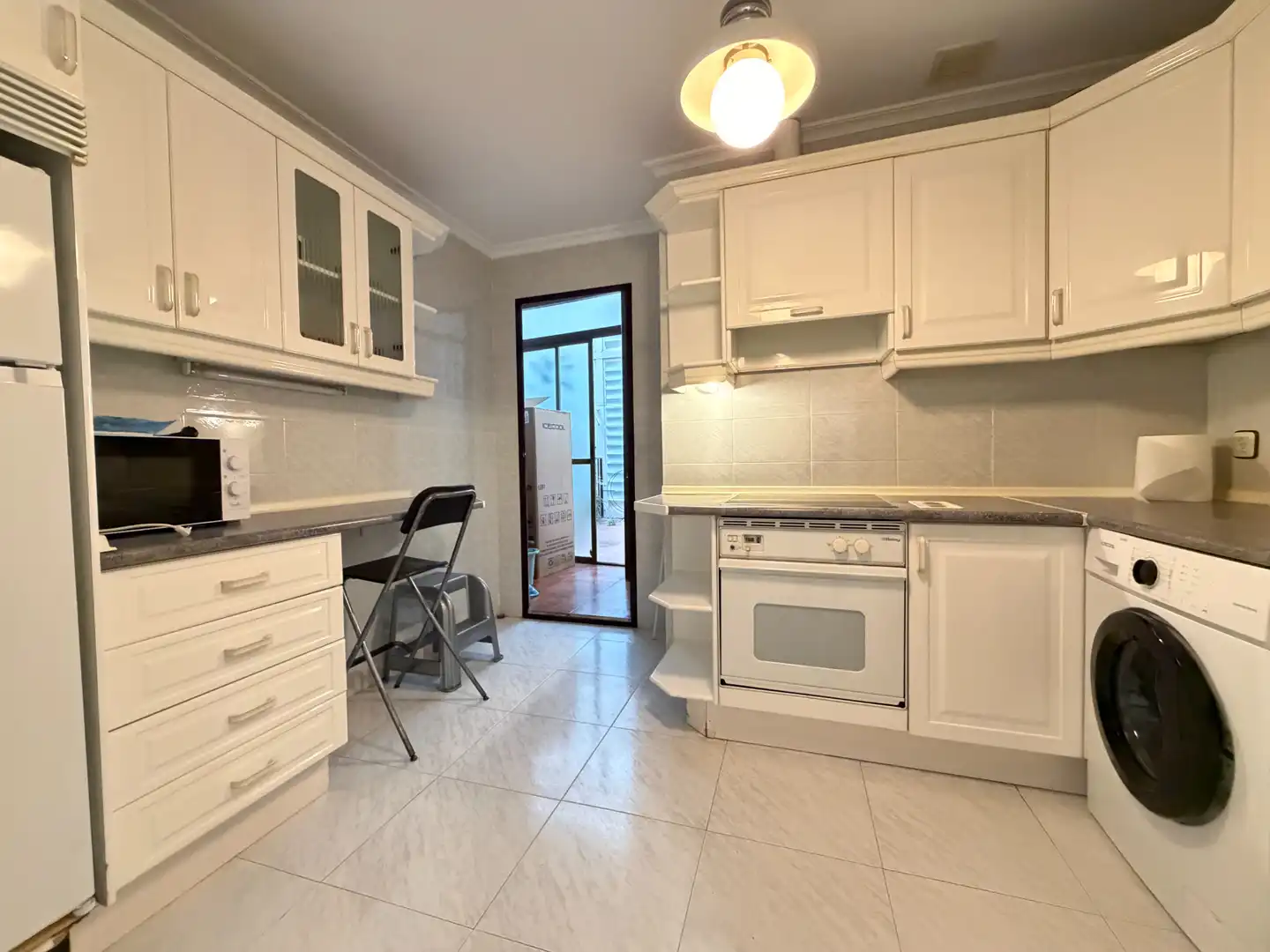 Wohnung zur Miete in Calle Sor Valentina Mirón, Los Pinos - El Pilar