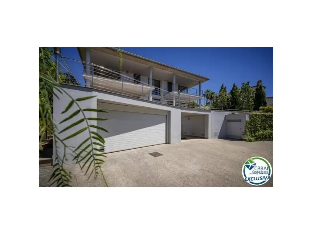 Detached house with pool for sale in Carrer d'Alemanya 74, imagen 13