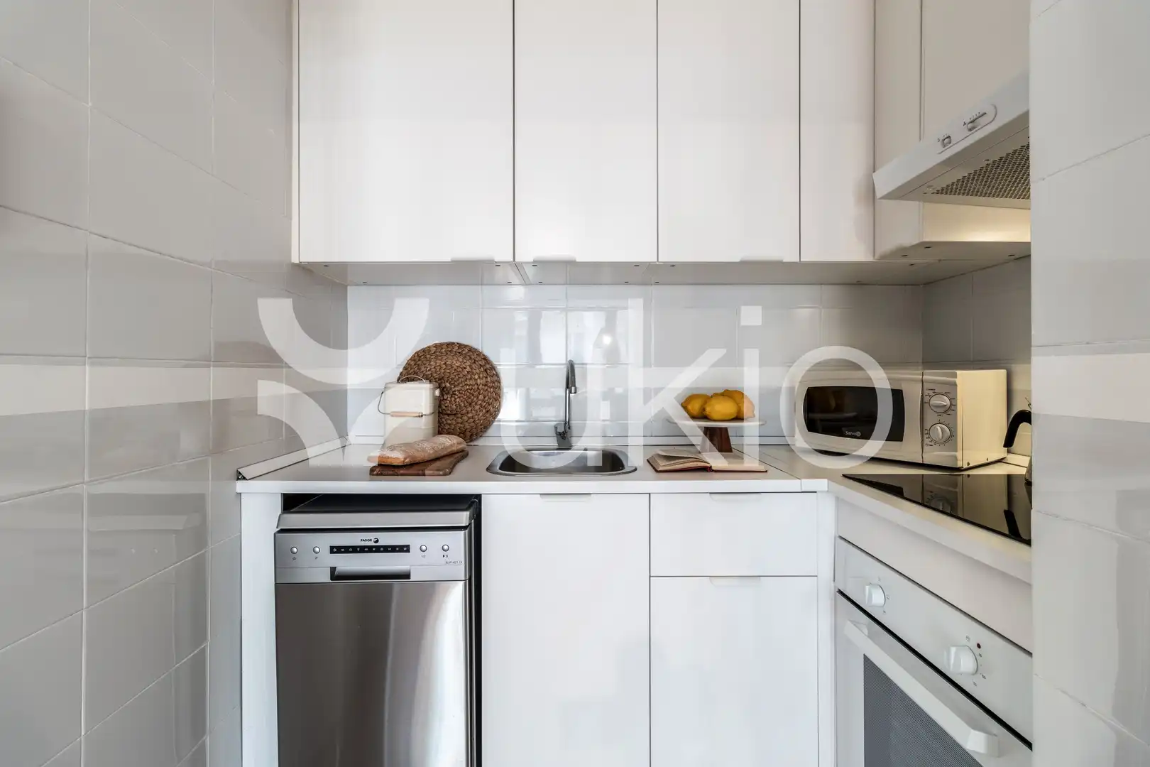 Appartement compact avec piscine à louer à Calle de Alonso Cano, imagen 9