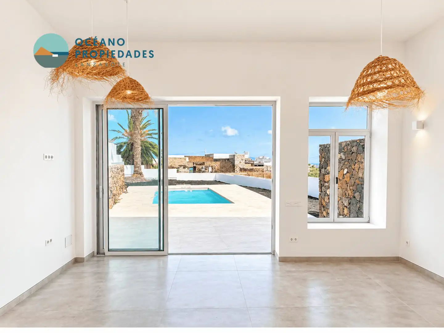Terrace of Houses for sale in Haría  with Private garden and Swimming Pool