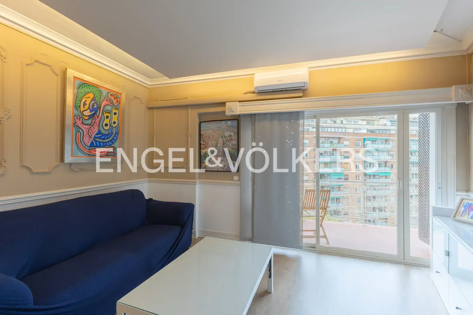 Living room of Flat for sale in Barcelona  with Air Conditioner, Heating and Parquet flooring