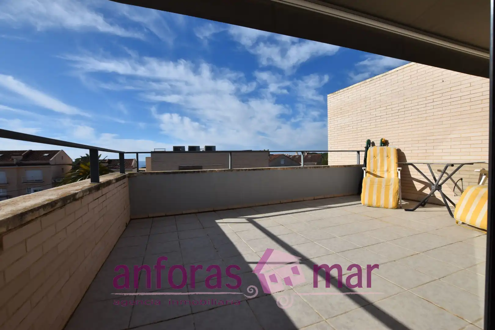 Terraza de Casa adosada en venta en Torredembarra con Aire acondicionado, Calefacción y Jardín privado