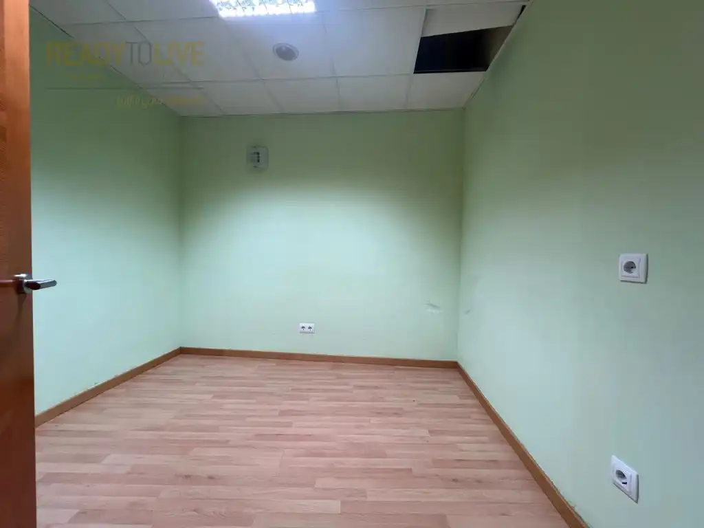 Local comercial en venda a Ronda Santa Margalida, imagen 5