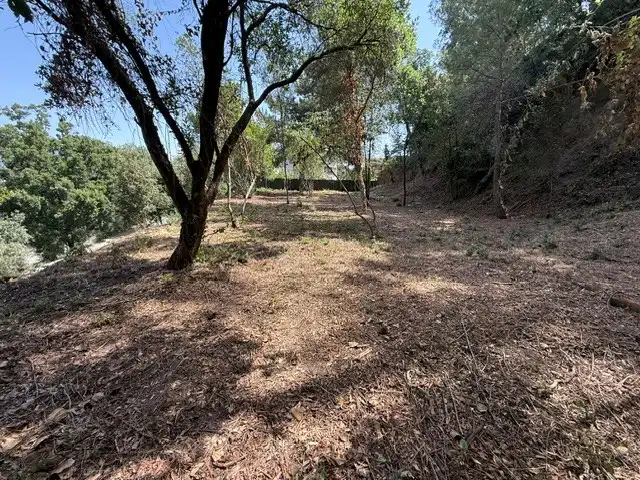 Residential land for sale in Vallgorguina