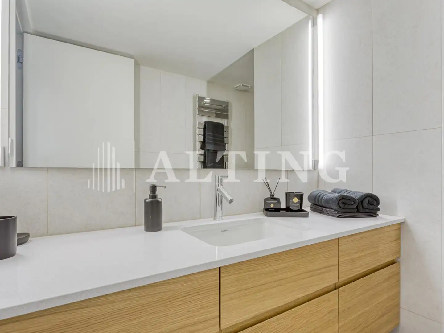 Appartamento con terrazza in vendita a Carrer Pau Claris, imagen 34