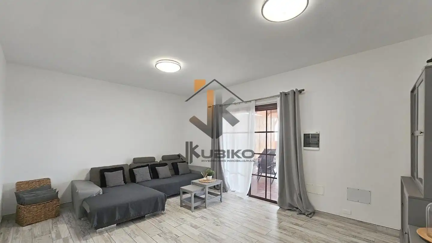 Living room of Houses for sale in Arafo  with Air Conditioner, Private garden and Terrace