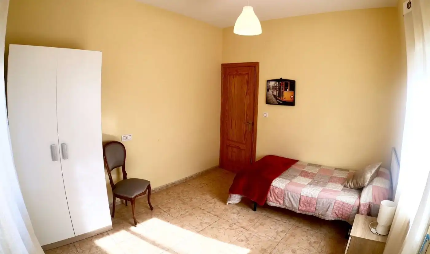 Schlafzimmer von Wohnung zur Miete in Plasencia mit Heizung, Terrasse und Möbliert