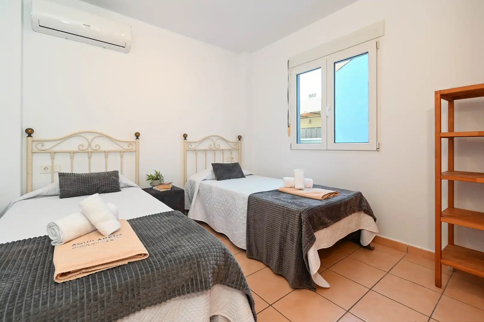 Bedroom of Duplexes for sale in Els Poblets  with Air Conditioner, Terrace and Storage room