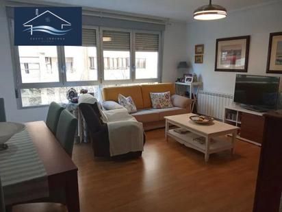 Living room of Flat for sale in Alicante / Alacant  with Parquet flooring, Oven and Washing machine