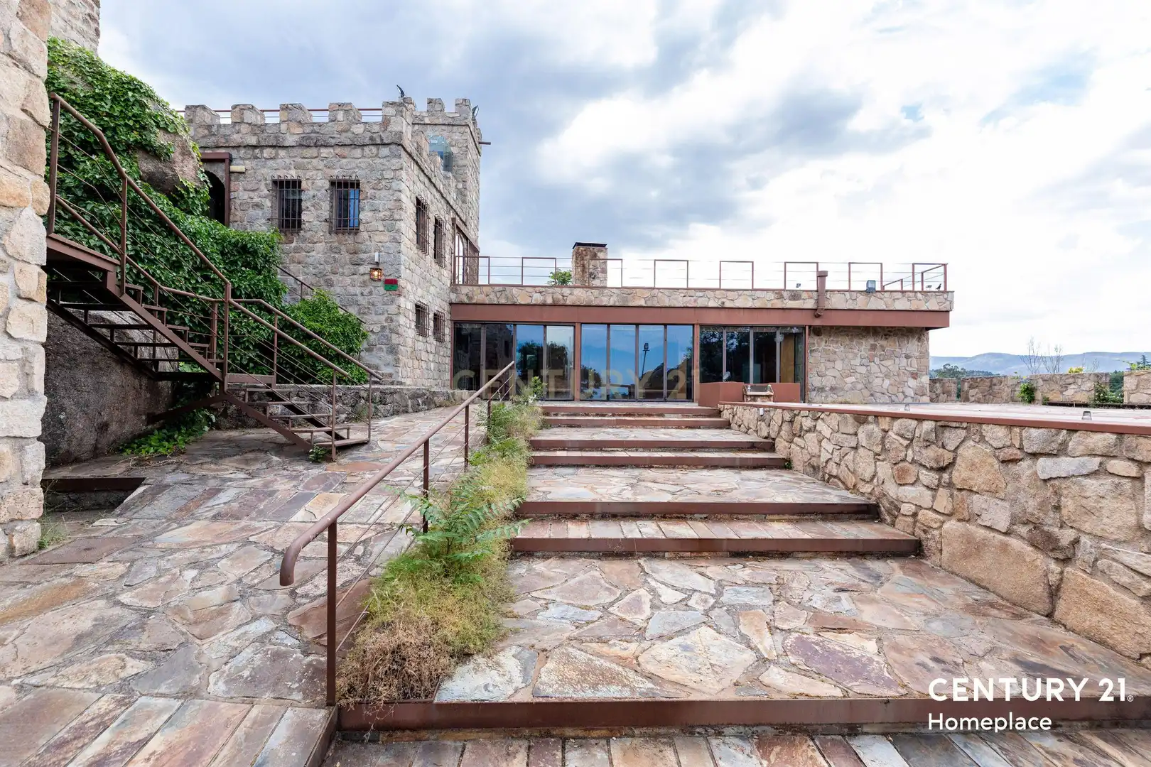 Vista exterior de Casa o chalet en venta en El Barraco  con Aire acondicionado, Jardín privado y Trastero